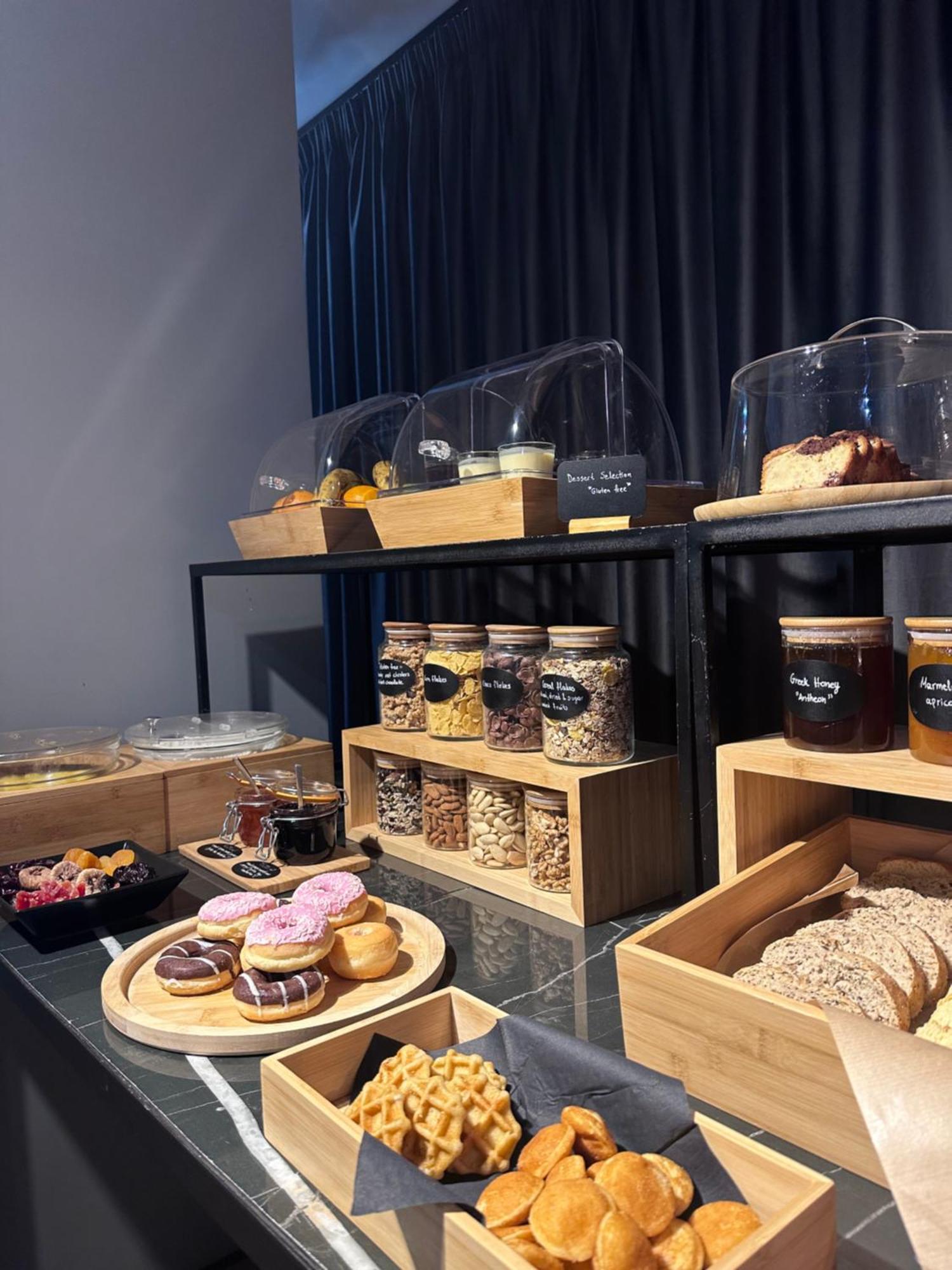The Duke Boutique Suites เอเธนส์ ภายนอก รูปภาพ