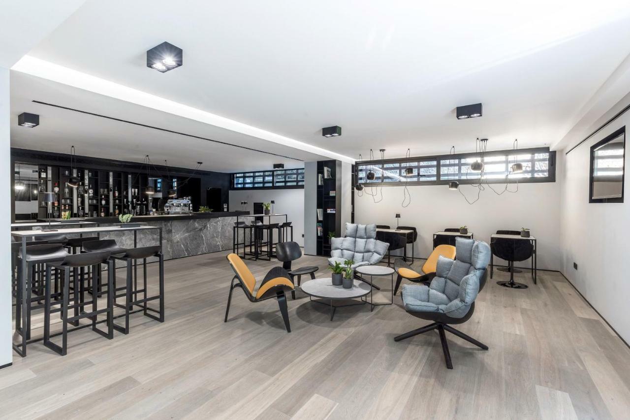 The Duke Boutique Suites เอเธนส์ ภายนอก รูปภาพ
